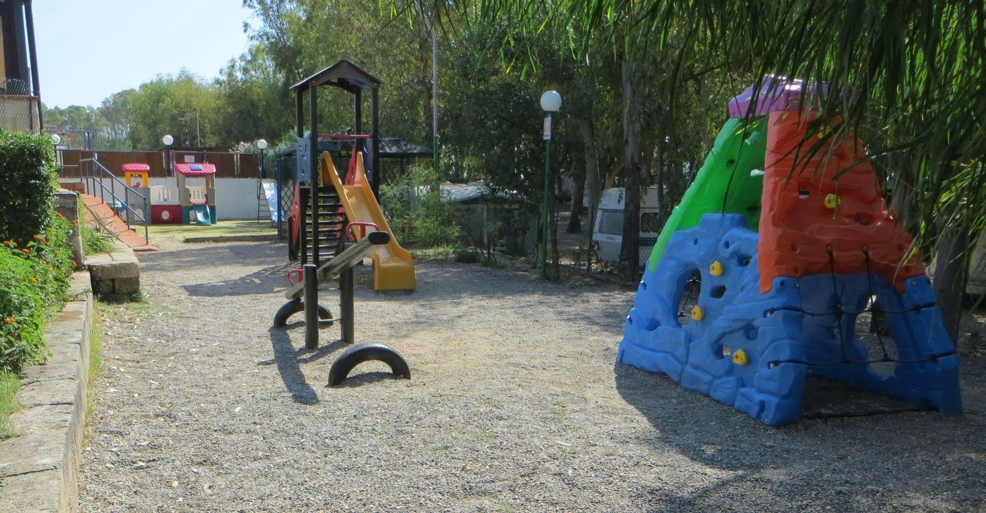 Villaggio Camping Lungomare Cropani Exterior photo